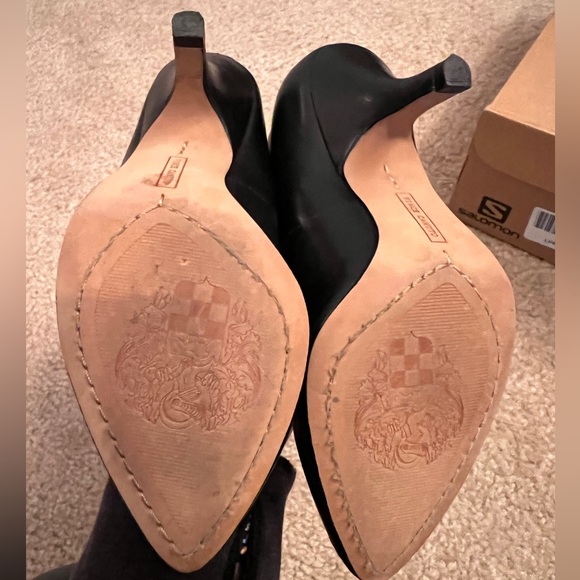 Vince Camuto, black leather kitten heels, size 4 - Picture 2 of 4